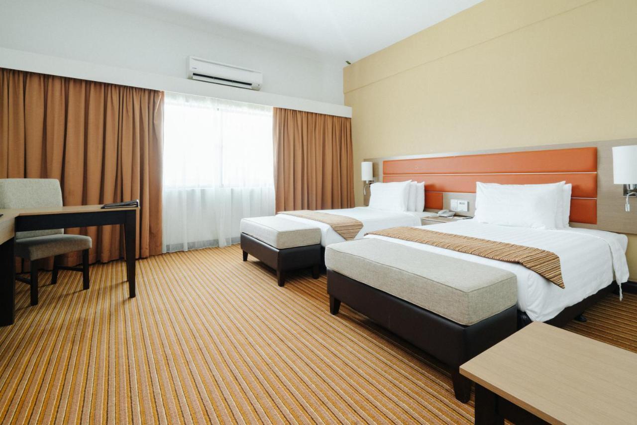 Raia & Convention Centre Terengganu Hotel