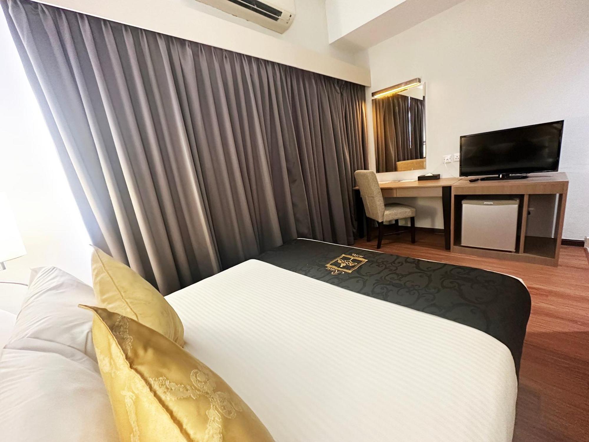 Raia & Convention Centre Terengganu Hotel