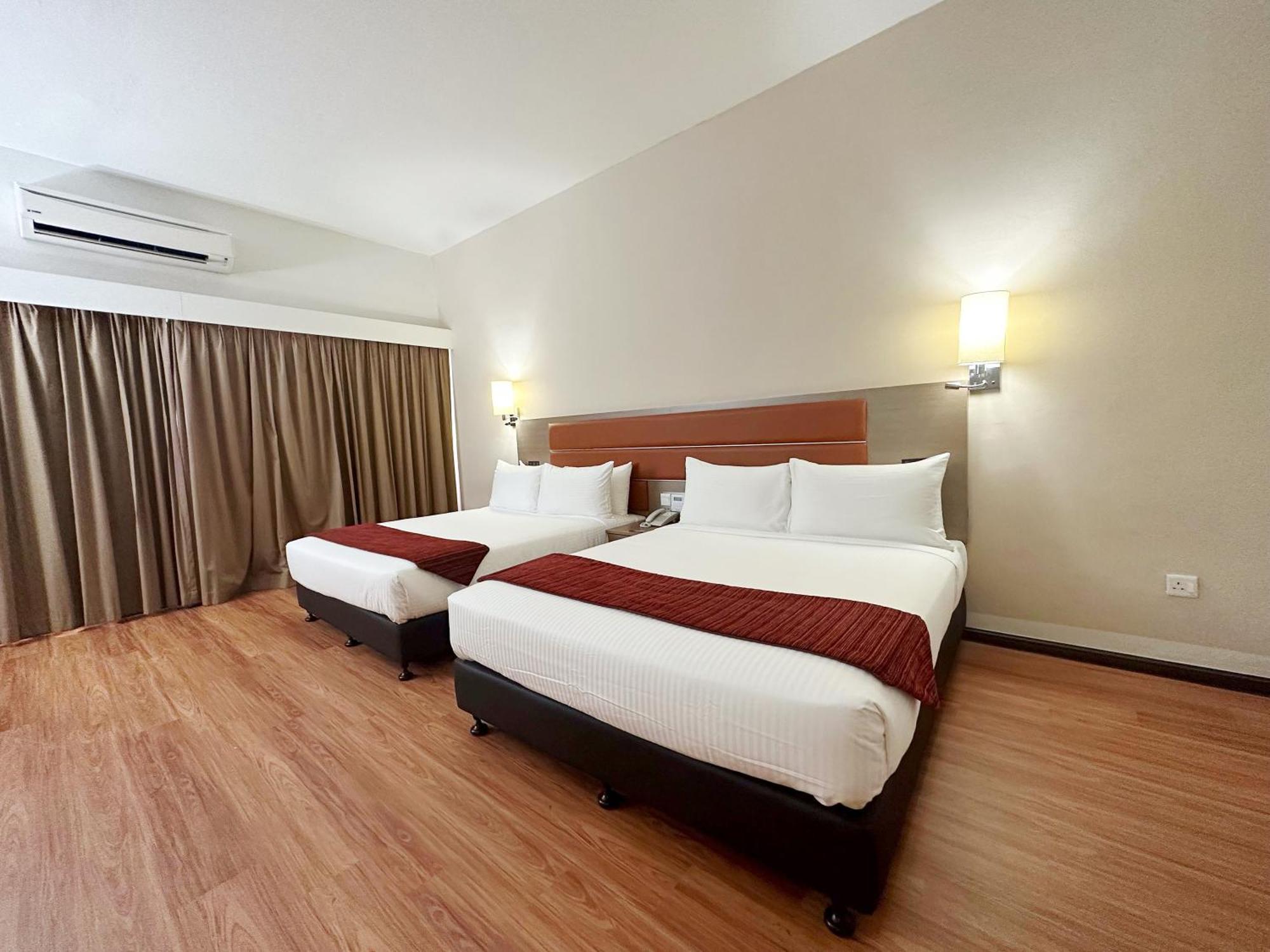 Raia & Convention Centre Terengganu Hotel