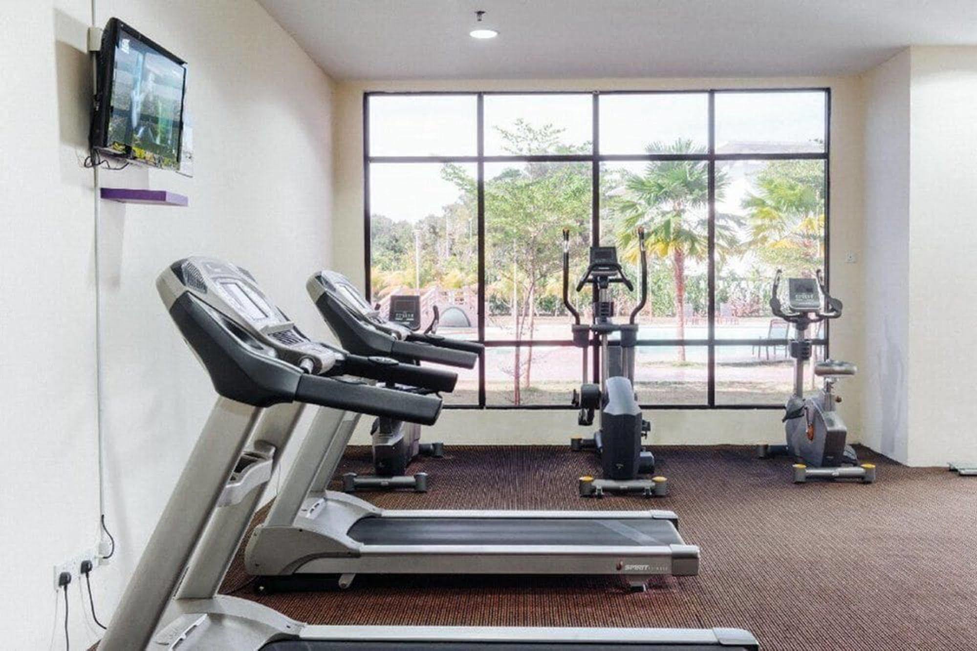 Raia & Convention Centre Terengganu Hotel 4*
